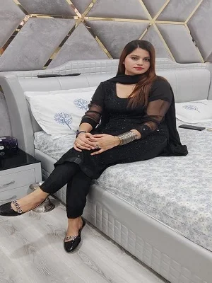 Call Girl in Pratap Nagar